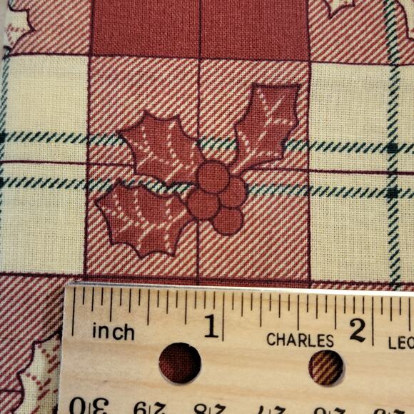 Cotton Fabric Holly Leaves Berries Red Cream Plaid Christmas Print 18x44" CPW - Picture 10 of 10